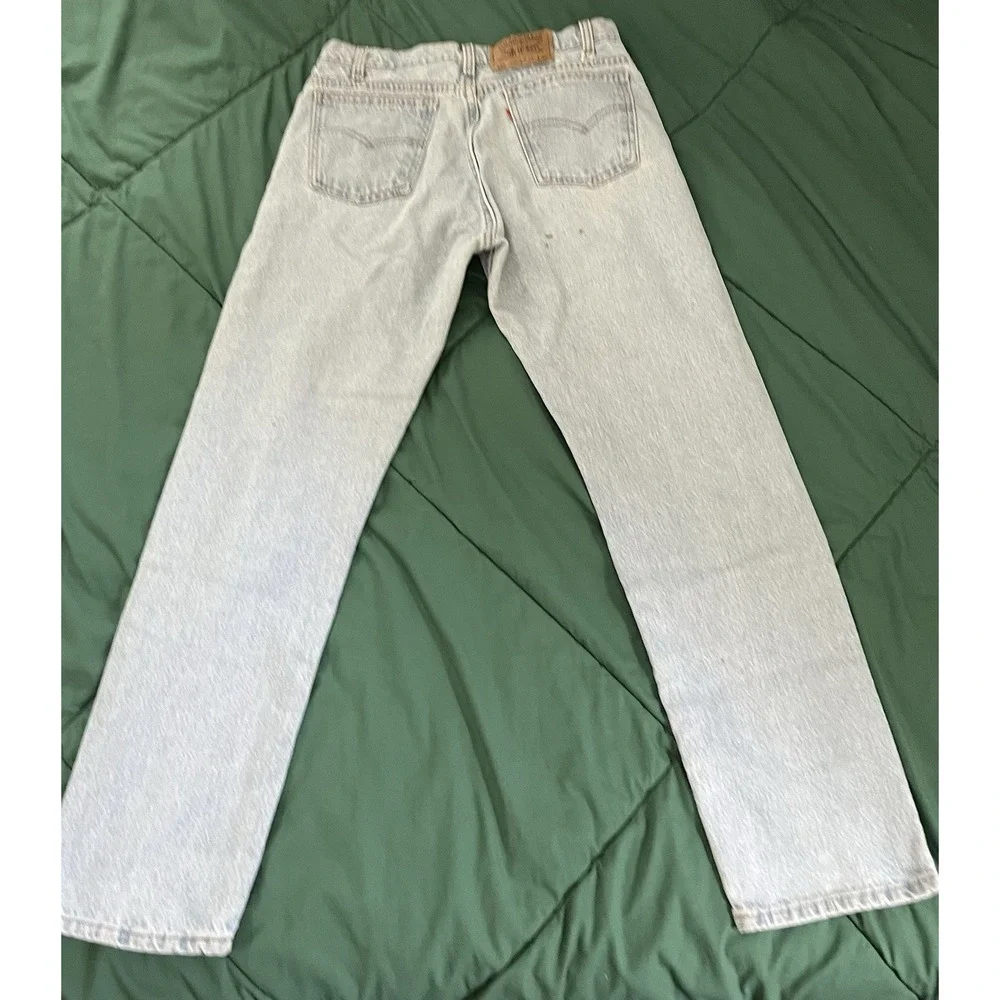 Vintage Levis 505 Regular Fit Straight Leg Jeans Light Wash Made in USA 33x30
